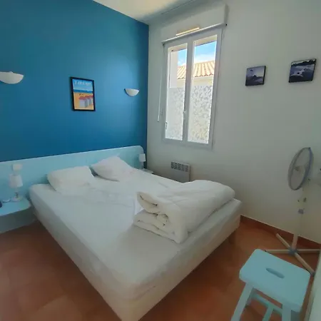 Apartment In With Swimming Pool And 200m Away