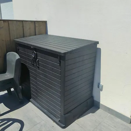 In With Swimming Pool And 200m Away Apartment *